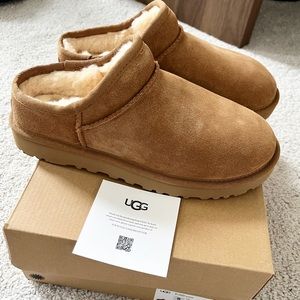 UGG classic slipper Chestnut NIB NWT Size 9 Slides Boots Shoes